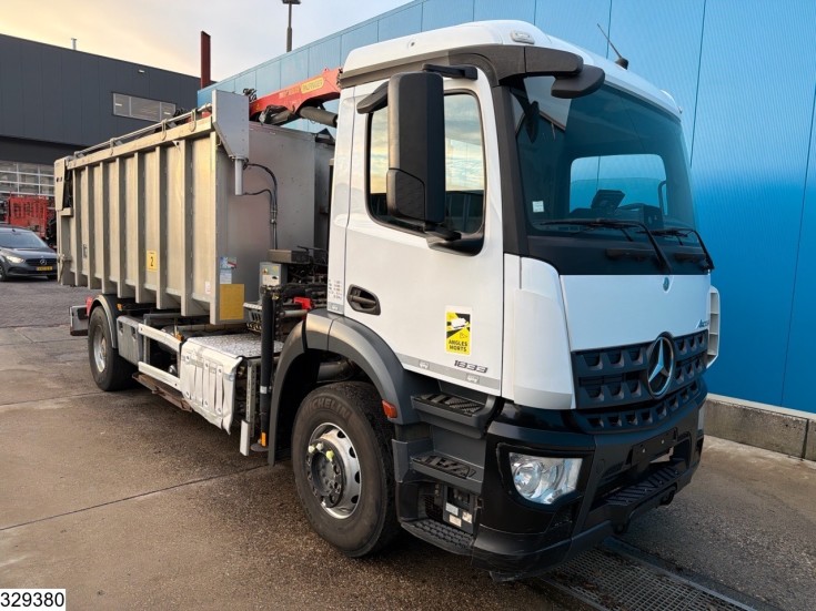 Mercedes Arocs 1833