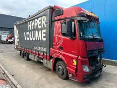 Mercedes Actros 2548