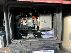 Mercedes Actros 2548