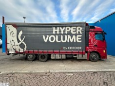 Mercedes Actros 2548