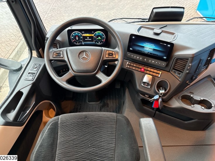 Mercedes Actros 1845