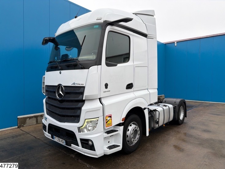 Mercedes Actros 1845