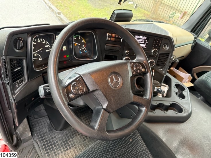 Mercedes Actros 1843