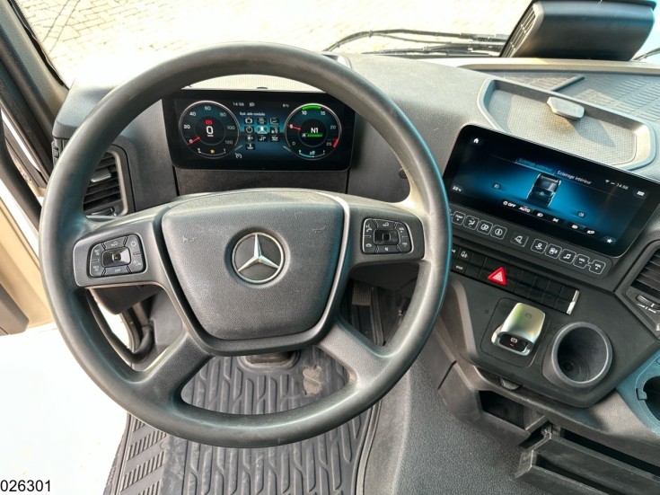 Mercedes Actros 1845