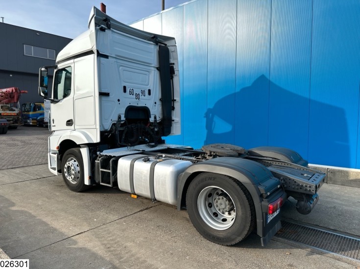 Mercedes Actros 1845