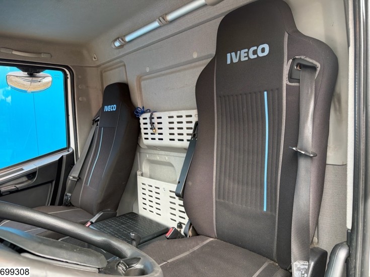 Iveco 120E21