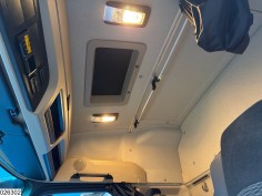 Mercedes Actros 1845