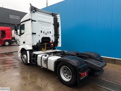 Mercedes Actros 1845