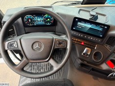 Mercedes Actros 1845