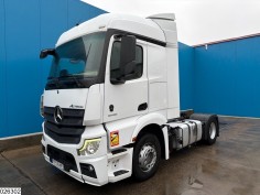 Mercedes Actros 1845
