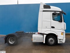 Mercedes Actros 1843