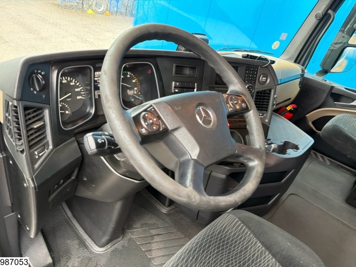 Mercedes Actros 1843