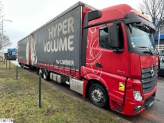 Mercedes Actros 2548