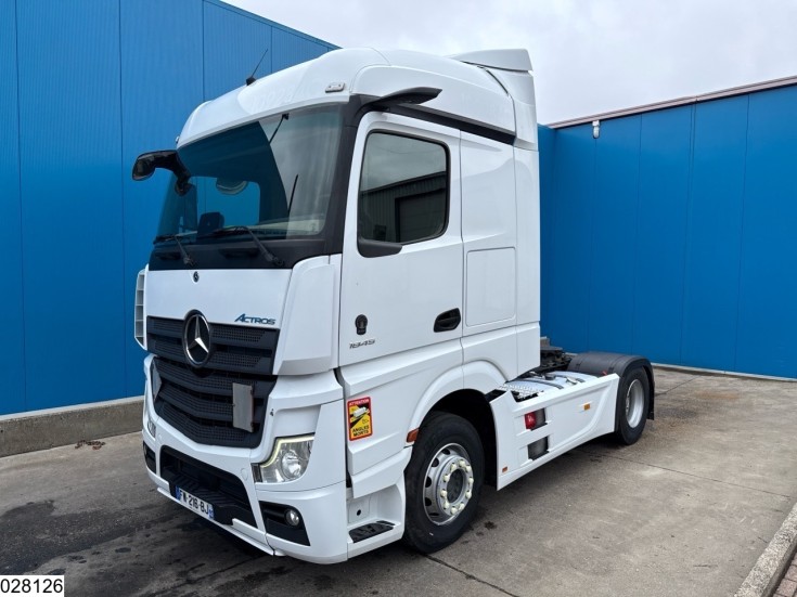Mercedes Actros 1845
