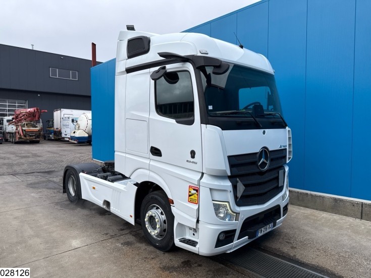 Mercedes Actros 1845