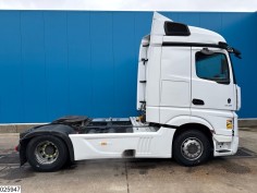 Mercedes Actros 1845