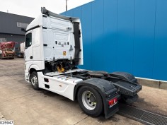 Mercedes Actros 1845