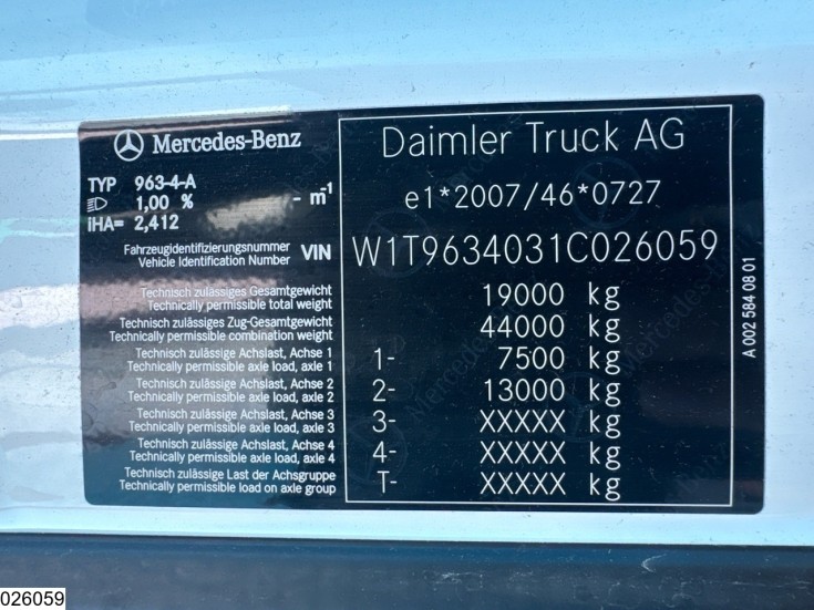 Mercedes Actros 1845