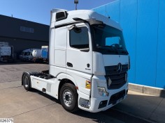 Mercedes Actros 1845