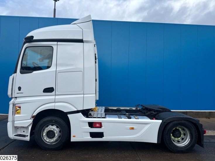 Mercedes Actros 1845