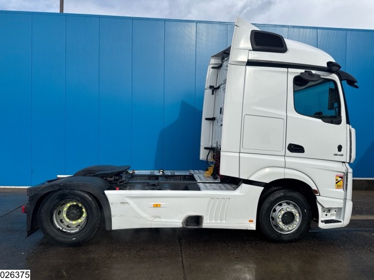 Mercedes Actros 1845