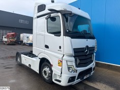 Mercedes Actros 1845