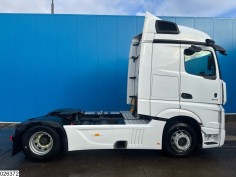 Mercedes Actros 1845