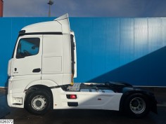 Mercedes Actros 1845