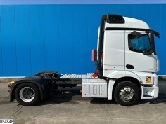 Mercedes Actros 1843