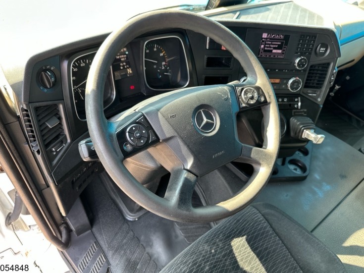 Mercedes Actros 1843