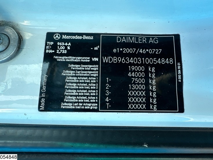 Mercedes Actros 1843