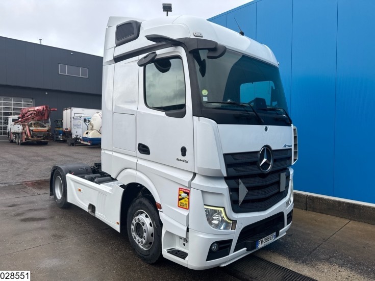 Mercedes Actros 1845