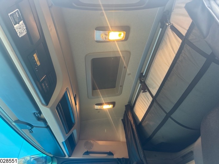 Mercedes Actros 1845