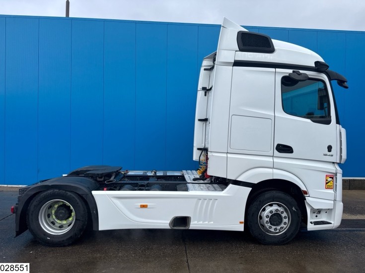 Mercedes Actros 1845