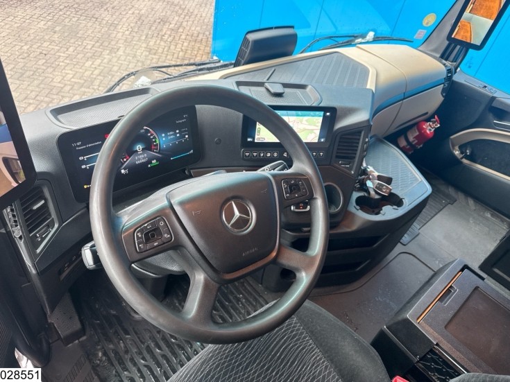 Mercedes Actros 1845