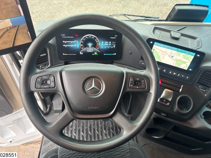 Mercedes Actros 1845