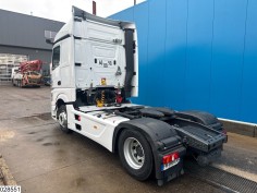 Mercedes Actros 1845