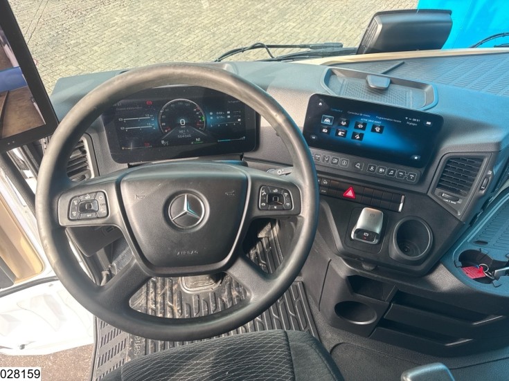 Mercedes Actros 1845