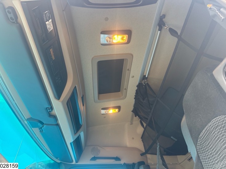 Mercedes Actros 1845