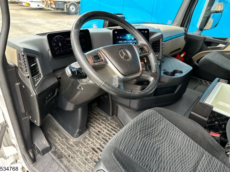 Mercedes Actros 1848