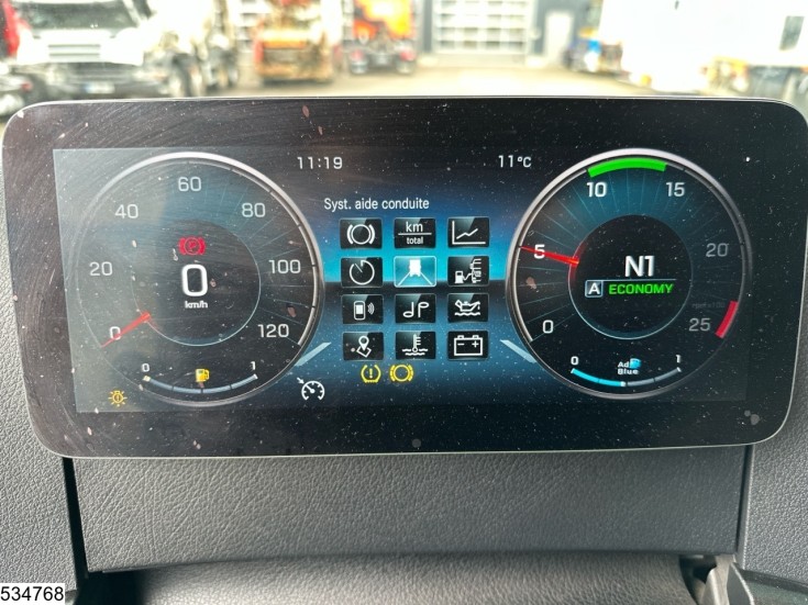 Mercedes Actros 1848