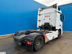 Mercedes Actros 1848