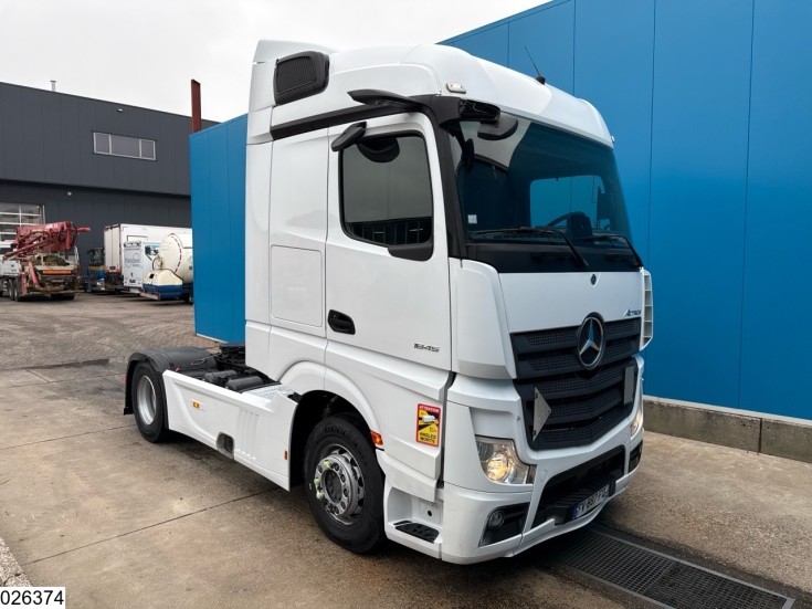 Mercedes Actros 1845