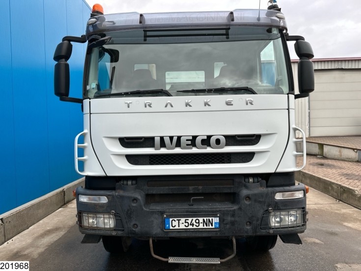 Iveco Trakker 360