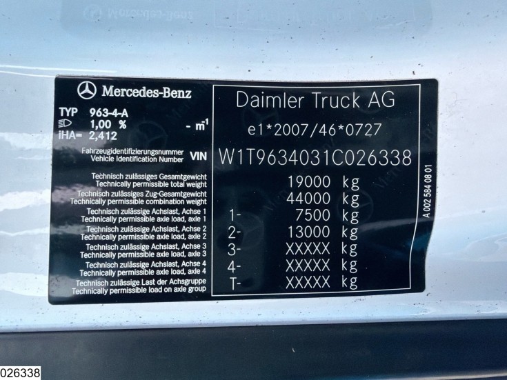 Mercedes Actros 1845