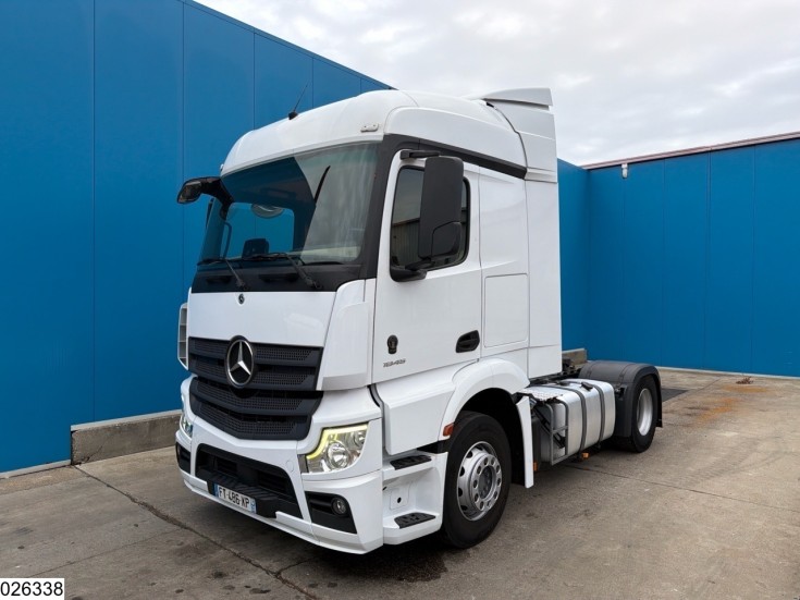 Mercedes Actros 1845