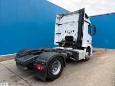 Mercedes Actros 1845