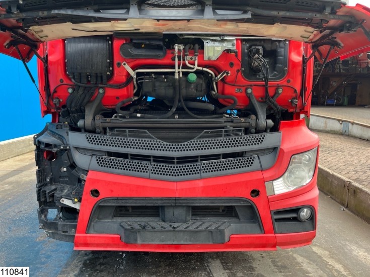 Mercedes Actros 1843