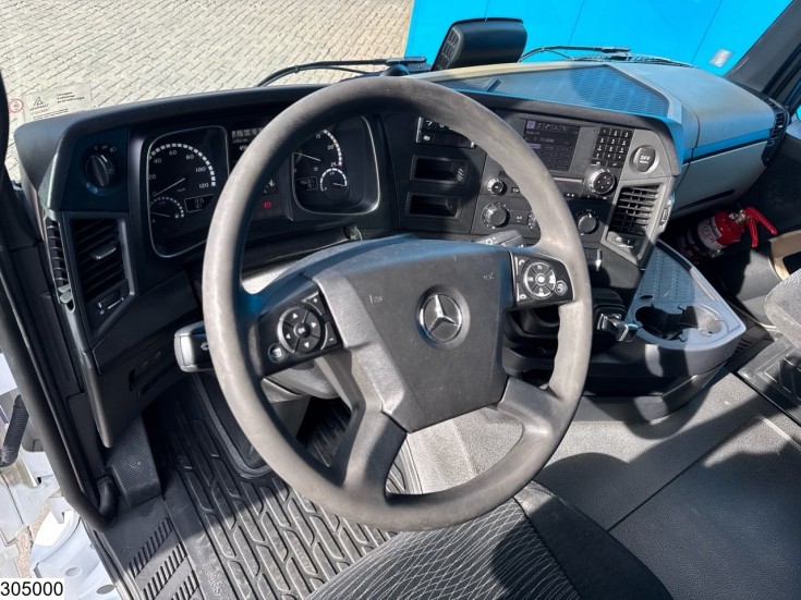 Mercedes Actros 1848