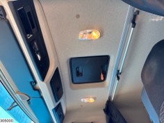 Mercedes Actros 1848